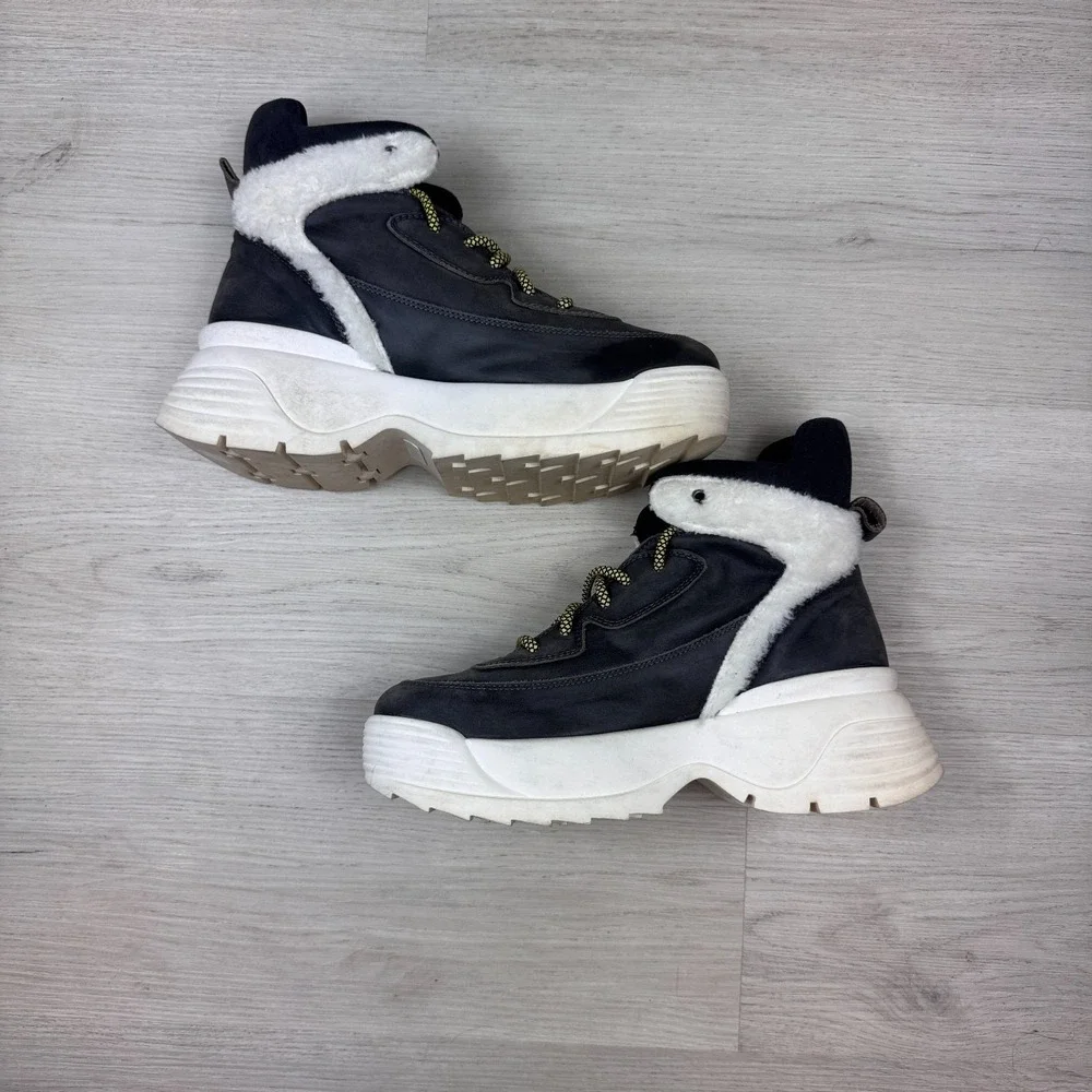 Free People Luca Sneaker Boot Hikers Suede Faux Fur Rubber Grey White Size 39